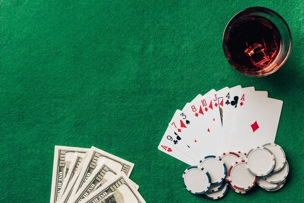 Live dealer spinning the roulette wheel during a game session on nix4d